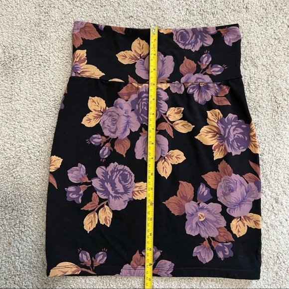 Aritzia Talula Floral High Waist Bodycon Pull On Mini Skirt - Picture 7 of 10